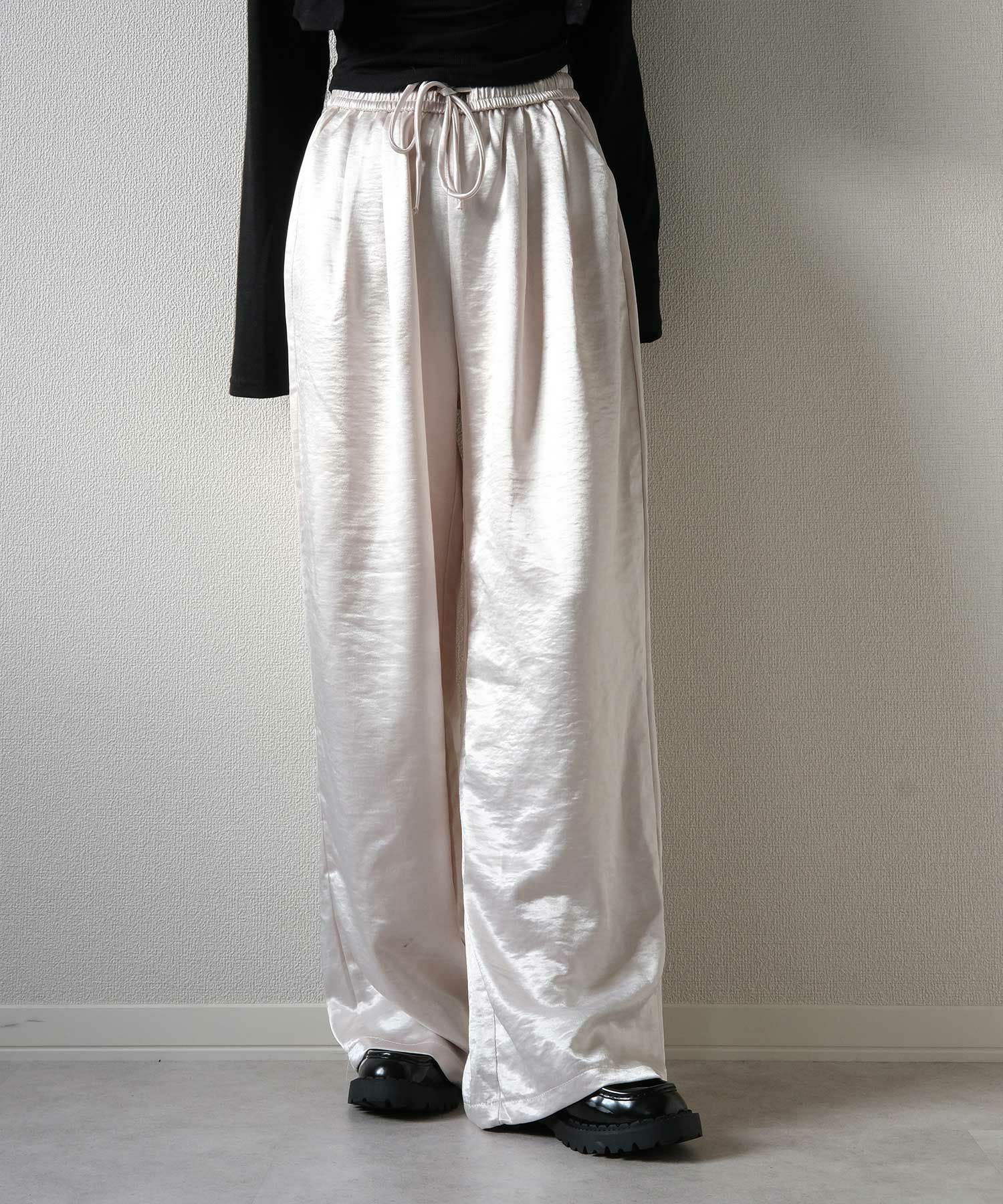 パンツ satin Water pants frey 2025年最新】サテンウォーターパンツ freyの人気アイテム - メルカリ